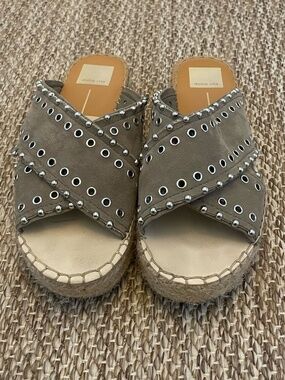 Dolce Vita Iva Studded Leather Platform Espadrille Sandals Gray 7.5